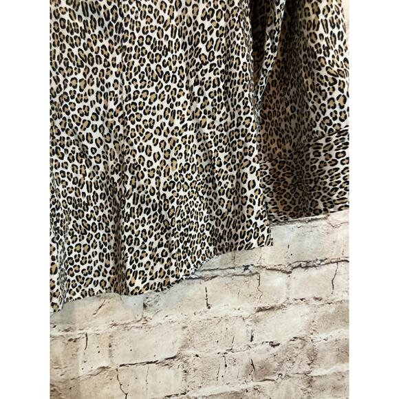 Talbots Top Womens 14 Petite Cheetah Leopard Button Up Cotton Stretch Career - Picture 5 of 12
